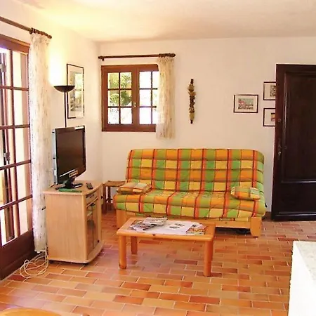 Apartment T2 Climatise, 4 Pers, Terrasse Sud, Proche Plage, Parking, Menage Inclus - Fr-1-251-415 Le Lavandou